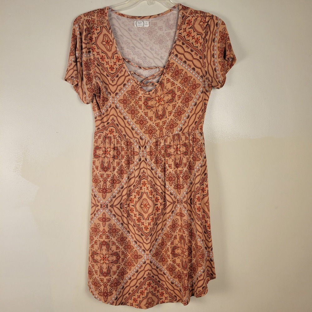 Maurices 24/7 Peach Orange Boho Paisley Lace Up V-Neck Pocket Dress Medium